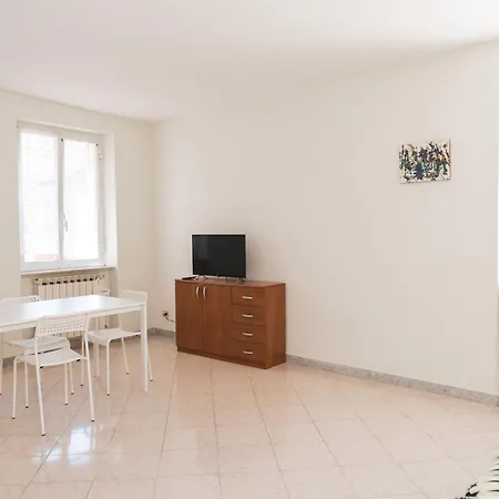 Cornigliano 3 Apartment