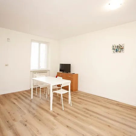 Cornigliano 3 *